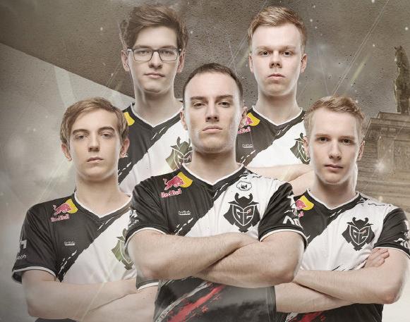 展开了一场 展开了一场