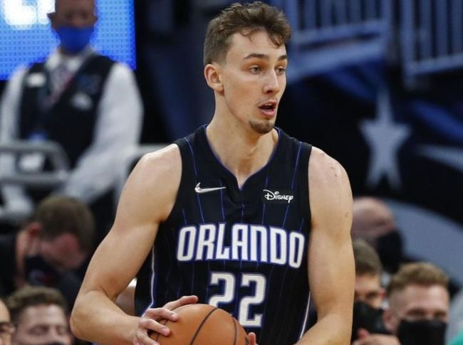 艾弗森曾因 艾弗森曾因