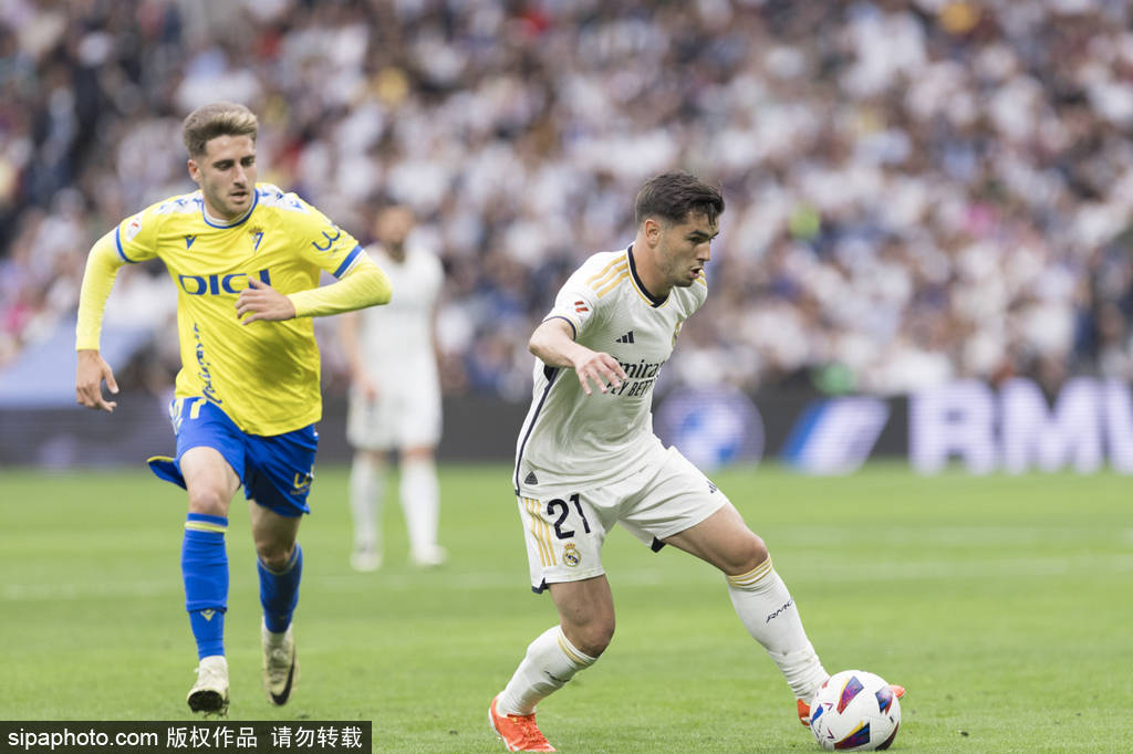 而是比赛影 而是比赛影