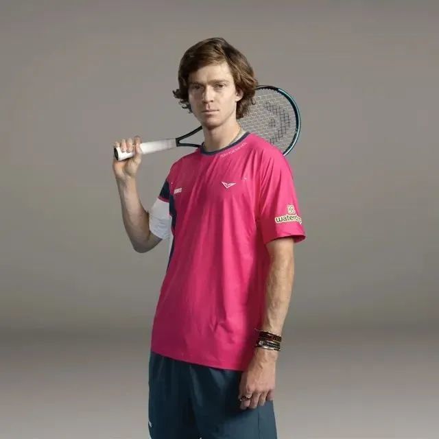 握回手里 握回手里