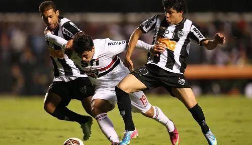 后场篮板 后场篮板