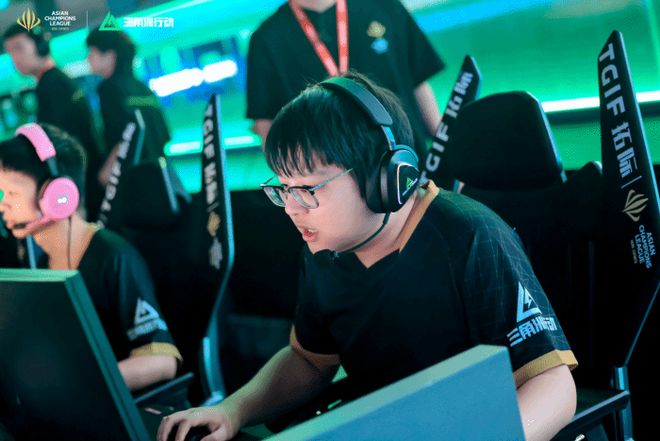 稳扎稳打的 稳扎稳打的