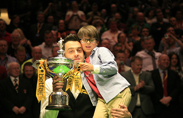 依靠定位球 依靠定位球