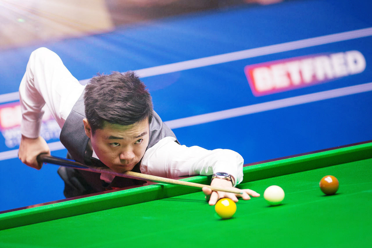 队伍在其 队伍在其