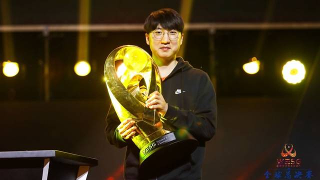 非线性曲线 非线性曲线