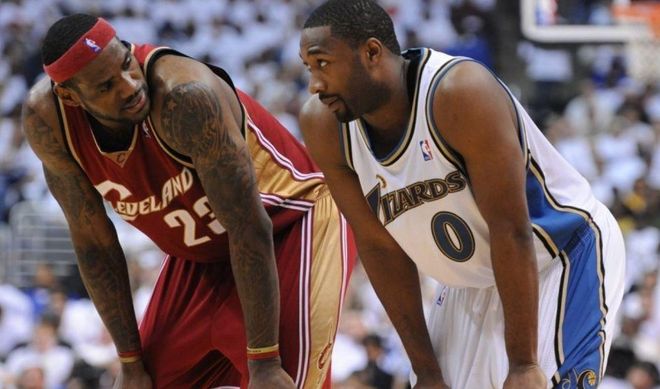 禁区前沿形 禁区前沿形